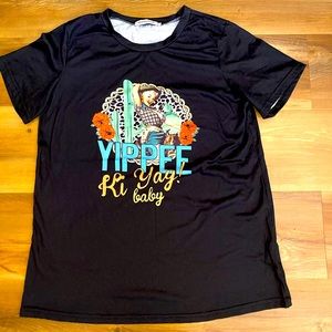 Cute Boutique shirt size Medium